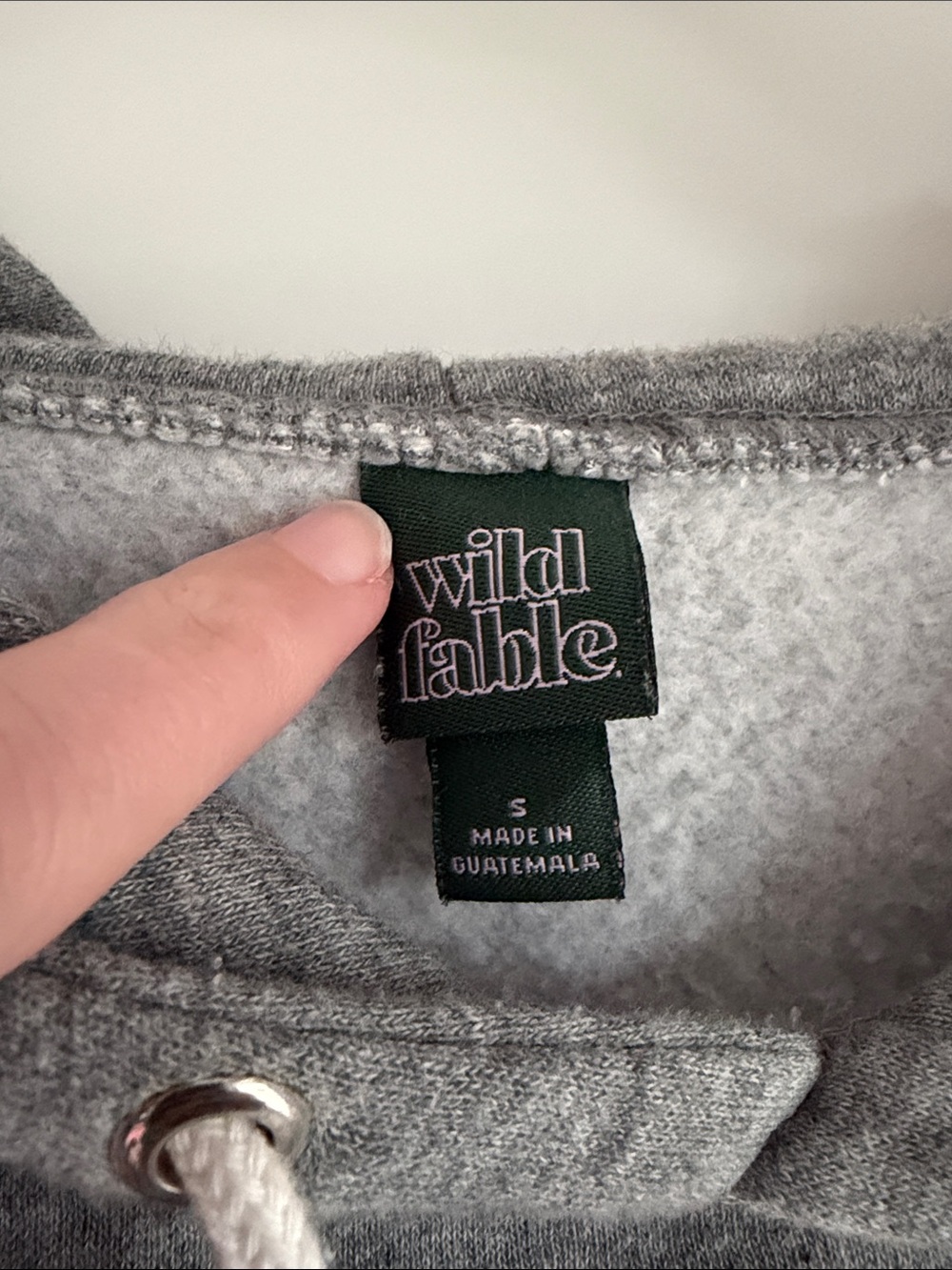 WILD FABLE Cropped Gray Drawstring Fleece Hoodie - Picture 14 of 15